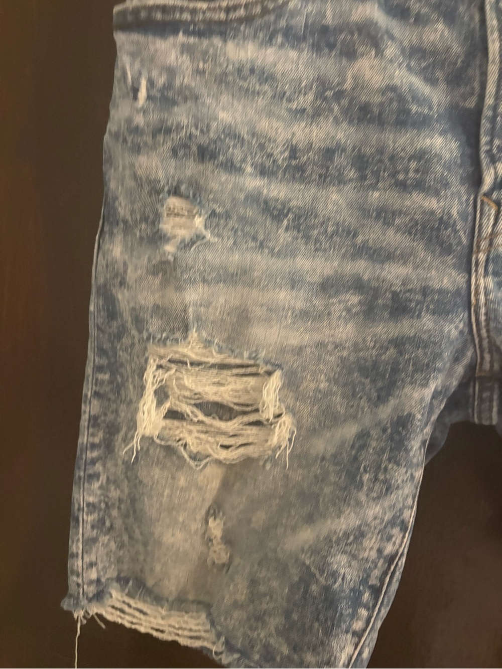 Bundle 3 for $15.American Eagle Outfitters Distressed Acid-Wash Blue Denim Short - Picture 5 of 11
